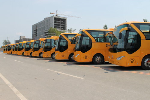企業(yè)-班車(chē)租賃